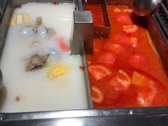 -海底捞火锅鲜切牛肉主题店(长寿路店)