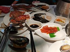 -领鲜活海鲜榴莲自助火锅(东门店)