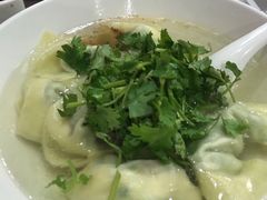-潘国仙耳光馄饨(黄家阙路店)