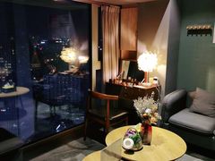 -得闲·高空SPA(东盟店)