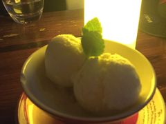 冰激凌-MARU玛露音乐餐厅(大学路店)