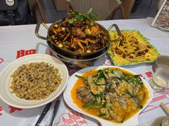 -肥肥虾庄·金牌油焖大虾(汉口城市广场店)
