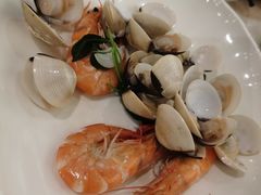 白贝-海大大蒸汽海鲜餐厅·粤菜·特色小炒(欢乐颂店)