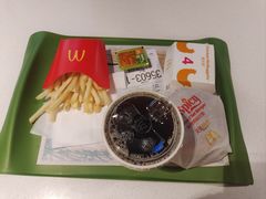 -麦当劳(世界城广场店)