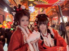 -汉仪华裳汉服馆(豫园店)