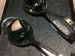 菠菜龙虾球-雷泰泰台式胡椒虾(滨江金铂湾店)