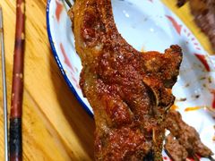 烤羊排-老钟家烤羊排·敦伊阁清真餐厅胡羊焖饼
