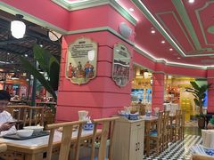 -大食代美食广场(上海中心店)