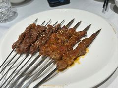 -河畔春天时尚餐厅