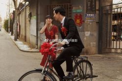 -角色婚纱摄影(中心店)