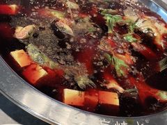 -忘情水鱼头·鲜鱼火锅(滨江中路店)