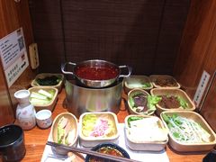 -独食火锅·半米屋台(直营总店)