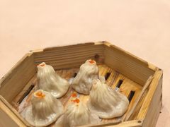 蟹籽小笼包-宝园酒家(美林M·LIVE天地东座店)