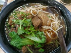 -李先生牛肉面大王(北京站售票厅餐厅)