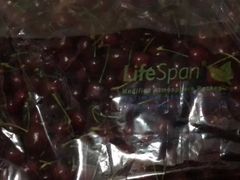 -上海龙吴水胜海发市场