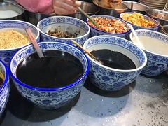 -八一路好吃街(雨田商务大厦店)