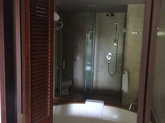 -三亚亚龙湾雅高铂尔曼别墅度假酒店