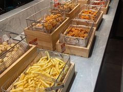 -爱有声毛肚串串火锅自助(龙之梦大都汇店)