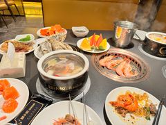-钱小奴海鲜自助黑金店(杭州滨江龙湖店)