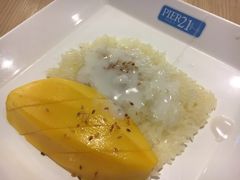 -Pier 21 (Terminal 21 Asok)