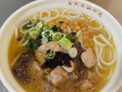 -文山荷鲜居(翠湖店)