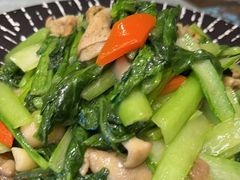 -贝尔大酒店(海拉尔伊仕丹购物广场店)