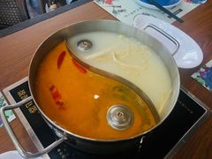 -樾餐厅泰式海鲜火锅(民歌湖店)
