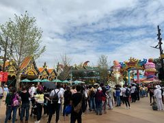 -七彩云南欢乐世界