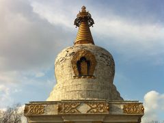 景点-护国法轮寺