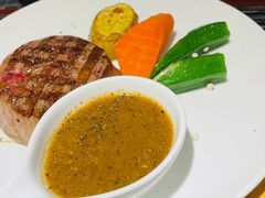 -斗牛士牛排餐厅(嘉里汇店)
