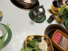 -润园四季椰子鸡火锅(卓越INTOWN店)