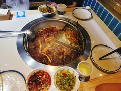 -吃城都·鱼蛙火锅(西玉龙街店)