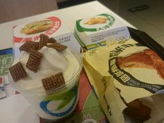 -麦当劳(朝阳路得来速店)