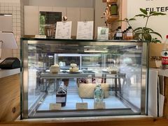 面包甜点陈列柜-COTTON CAFE(德信·中外公寓店)