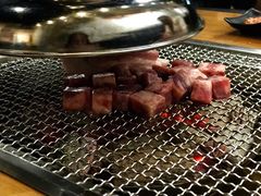 雪花牛肉-肉甲韩国木炭烤肉(新壹街1店)