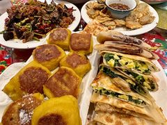 -闯关东东北农家菜(崂山石老人店)