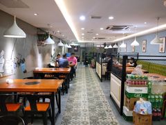 大堂-龙梅肥肠鱼(明瓦廊店)