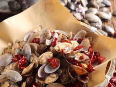 三国辣蛤蜊-水煮三国·川鲁江湖菜(香山店)