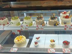 -花花卷卷·鲜食蛋糕(静安久光百货店)