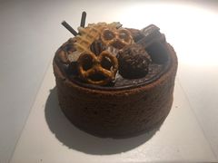 -半勺舒舒生日蛋糕店