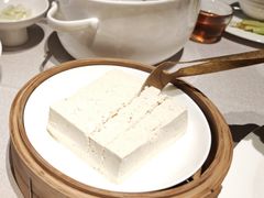 石磨豆腐-四季民福烤鸭店(外滩外白渡桥店)