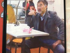 -亚忠小吃店(曾厝垵店)