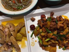 -隔壁老王·家常云南菜(花巷店)