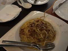 意式传统奶油培根意面-卡佩罗意大利餐厅及酒吧Al Cappello Trattoria