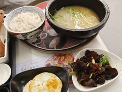 -妈妈故事米线(市府恒隆店)