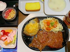 -豪客来牛排(空港华联店)