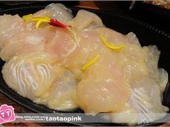 -老牌坊云南鱼豆花火锅(嵩山店)
