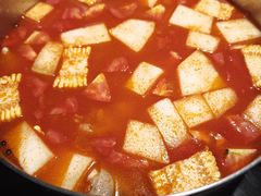 -尚尚仙·酸汤猪手·猪肚鸡火锅(华联万柳购物中心店)