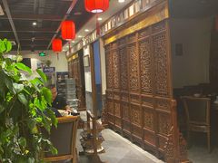 大堂-亿诣蝎府炸酱面羊蝎子火锅(酷车小镇店)
