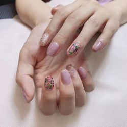 -Meet Nail 美睫·美甲